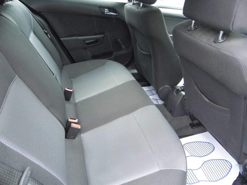 VAUXHALL ASTRA 1.6 VVT 16v Active Plus 5dr 2009
