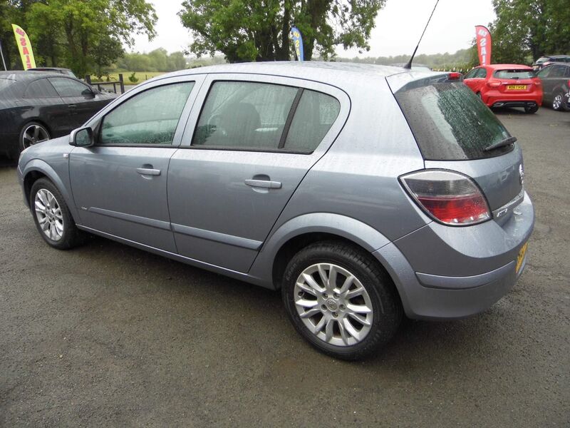 VAUXHALL ASTRA 1.6 VVT 16v Active Plus 5dr 2009
