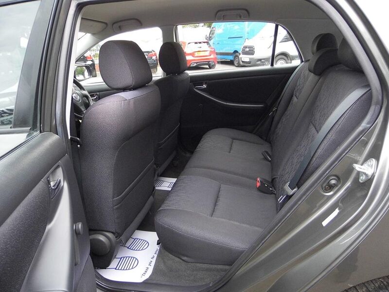 TOYOTA COROLLA 1.4 VVT-i T3 5dr 2003