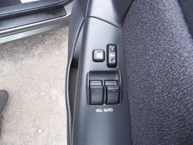TOYOTA COROLLA 1.4 VVT-i T3 5dr 2003