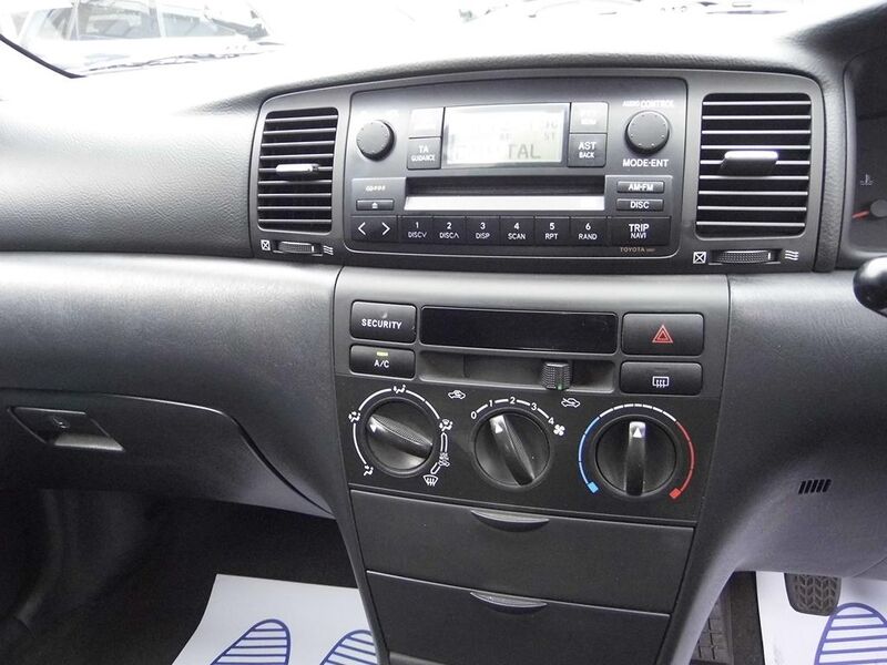 TOYOTA COROLLA 1.4 VVT-i T3 5dr 2003