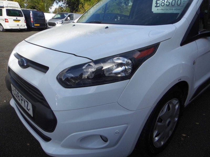FORD TRANSIT CONNECT 1.5 TDCi 210 Trend L2 H1 5dr 2018