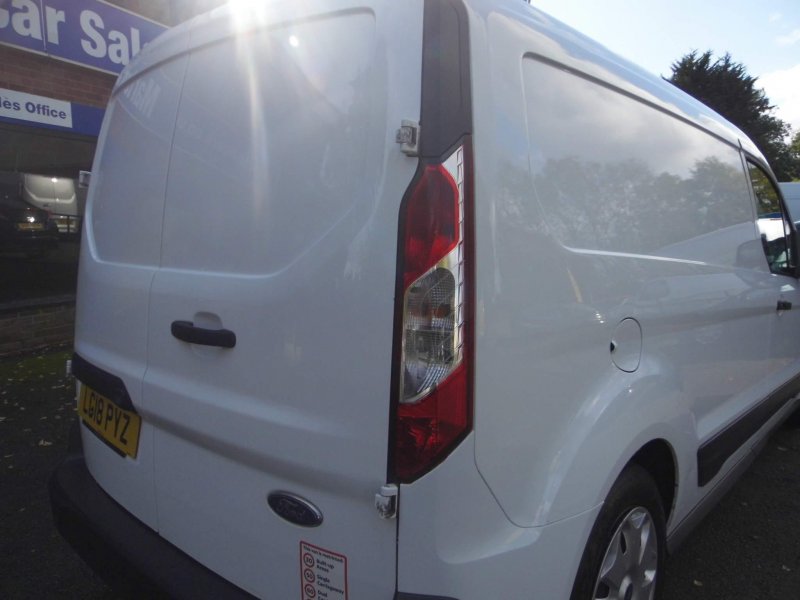 FORD TRANSIT CONNECT 1.5 TDCi 210 Trend L2 H1 5dr 2018