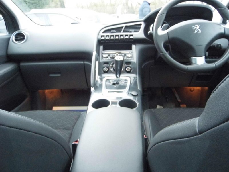 PEUGEOT 3008 1.6 e-HDi Allure EGC Euro 5 (s/s) 5dr 2014