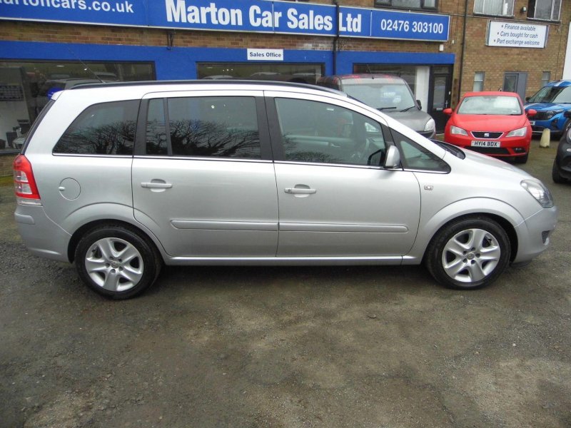 VAUXHALL ZAFIRA 1.7 CDTi ecoFLEX Exclusiv Euro 5 5dr 2011