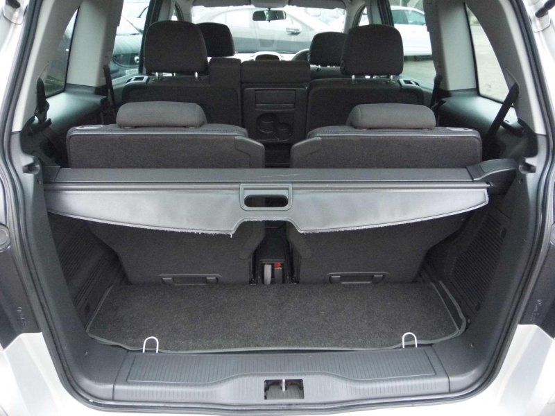 VAUXHALL ZAFIRA 1.7 CDTi ecoFLEX Exclusiv Euro 5 5dr 2011