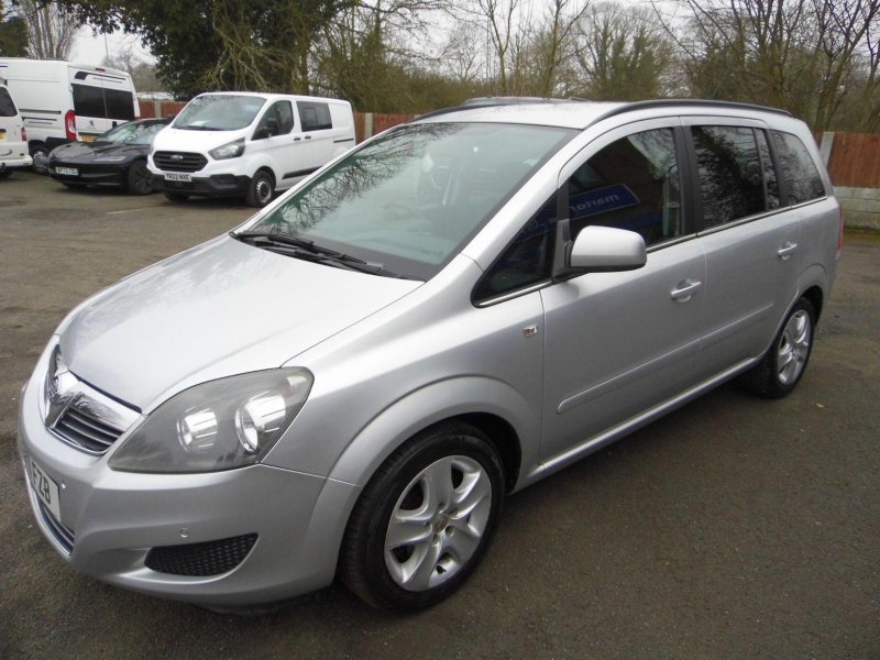 VAUXHALL ZAFIRA 1.7 CDTi ecoFLEX Exclusiv Euro 5 5dr 2011