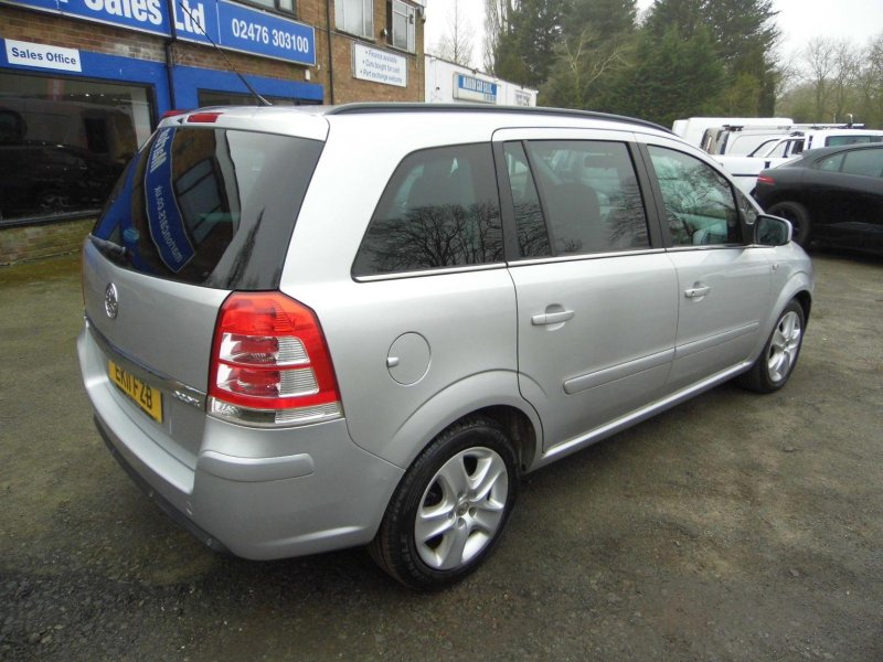 VAUXHALL ZAFIRA 1.7 CDTi ecoFLEX Exclusiv Euro 5 5dr 2011
