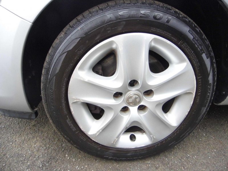 VAUXHALL ZAFIRA 1.7 CDTi ecoFLEX Exclusiv Euro 5 5dr 2011