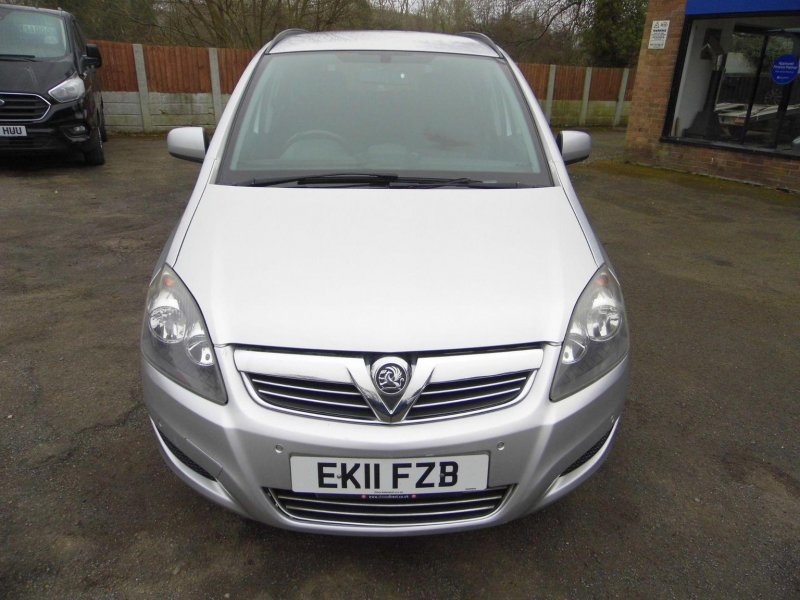 VAUXHALL ZAFIRA 1.7 CDTi ecoFLEX Exclusiv Euro 5 5dr 2011