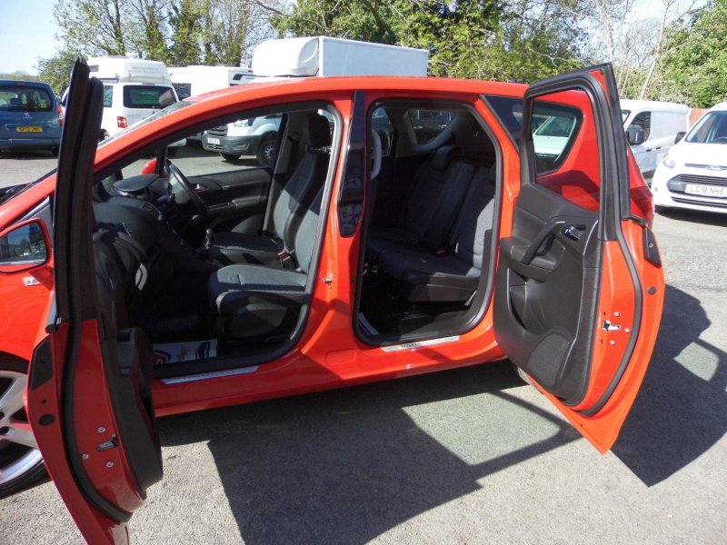 VAUXHALL MERIVA 1.4i Tech Line Euro 6 5dr 2016