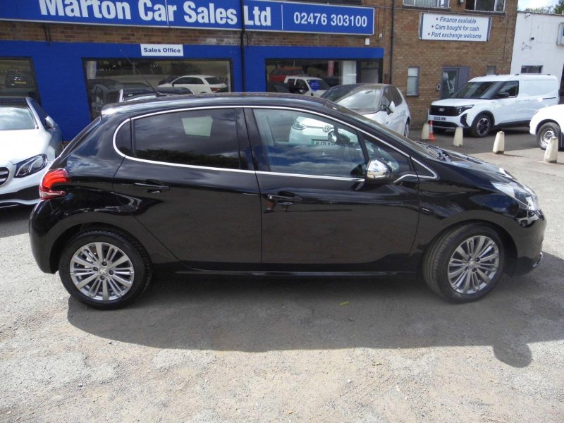 PEUGEOT 208 1.2 PureTech Allure Euro 6 5dr 2017