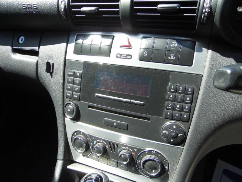 MERCEDES-BENZ C CLASS 1.8 C180 Kompressor Avantgarde SE 5dr 2007