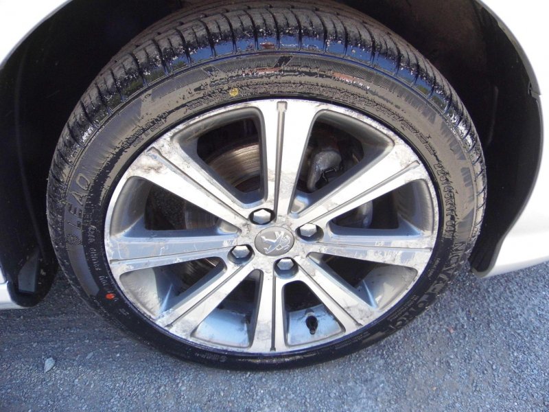 PEUGEOT 308 1.6 e-HDi Active Euro 5 (s/s) 5dr 2014